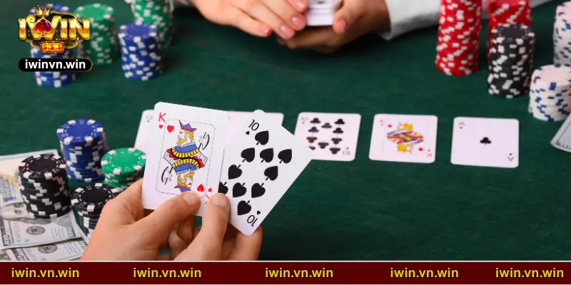 Baccarat IWIN có gì đáng trải nghiệm?